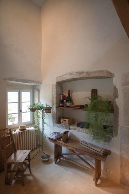 Le Mas De La Fontaine Bed and Breakfast Le Pegue Exteriör bild