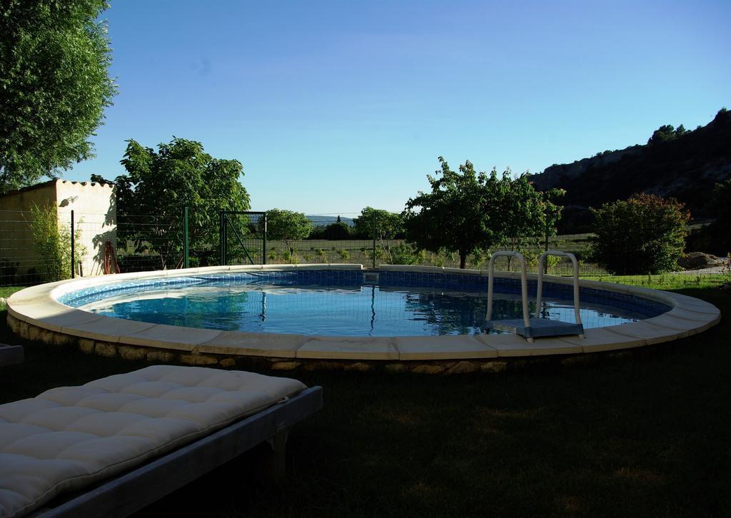 Le Mas De La Fontaine Bed and Breakfast Le Pegue Exteriör bild